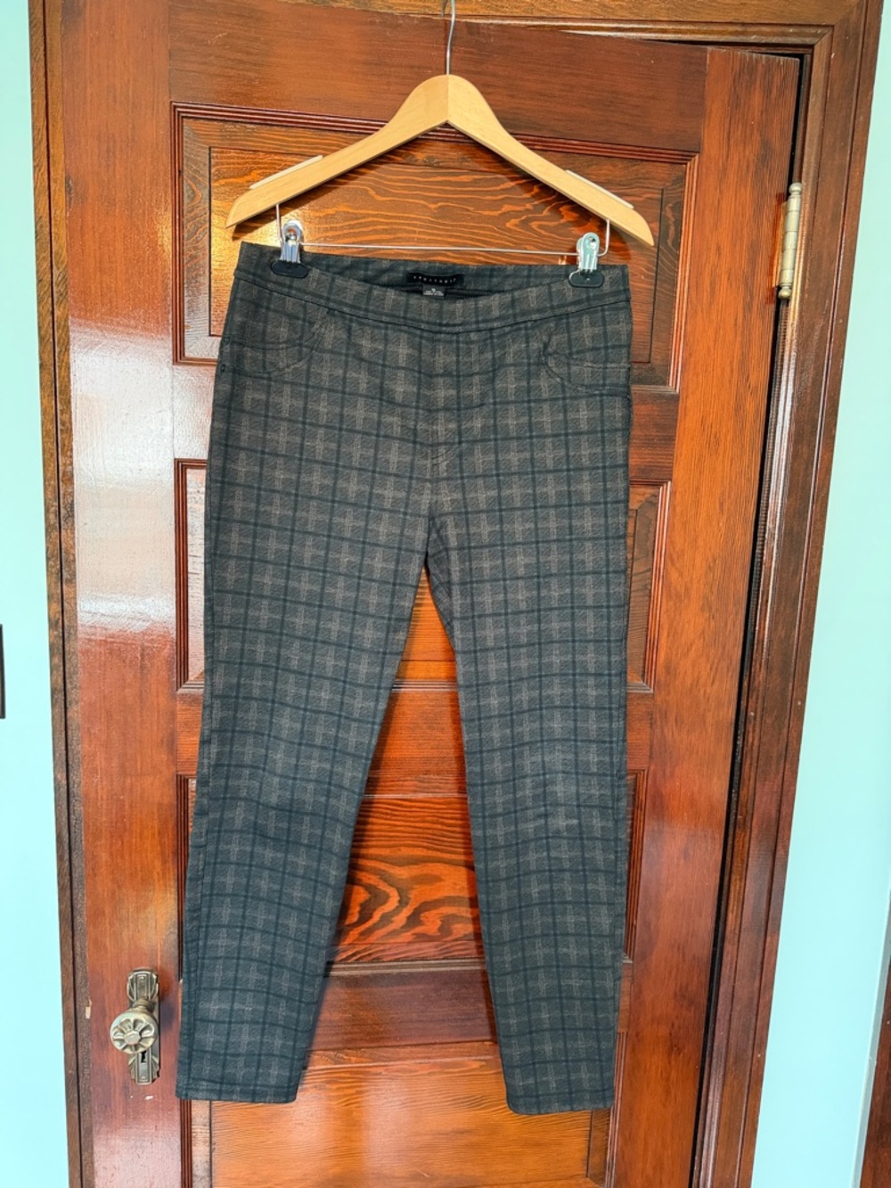 Sanctuary Women's Skinny Plaid Pants in Charcoal and Black, XL